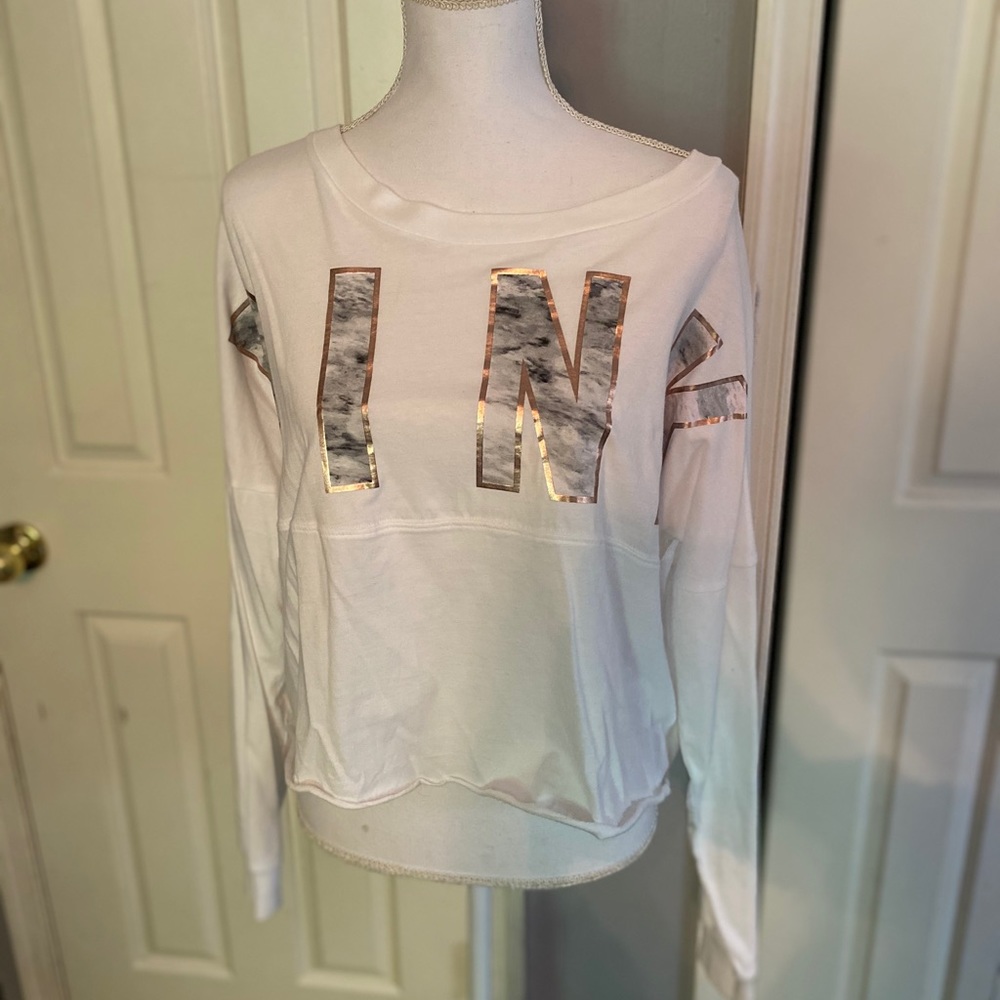 Shirt from Pink with marble lettering